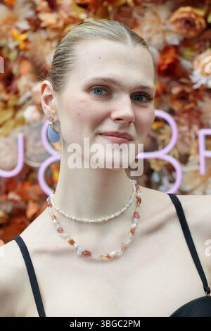 BIJOU BRIGITTE HERBST-WINTER 2025 04.06.2025 Lucy Hellenbrecht, Präsentation der Bijou Brigitte Kollektion Herbst und Winter 2025 in der Rudoplhs Eventlocation, Amburgo, 04.06.2025 *** BIJOU BRIGITTE AUTUNNO INVERNO 2025 04 06 2025 Lucy Hellenbrecht, presentazione della collezione Bijou Brigitte autunno e inverno 2025 presso Rudoplhs Eventlocation, Amburgo, 04 06 2025 Copyright: XEventpressxBecherx Foto Stock