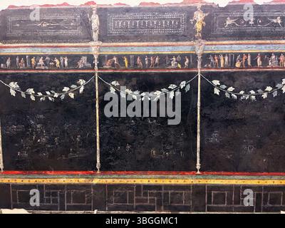 Pittura murale dalla Villa della Farnesina - affreschi romani decorazioni murali del Triclinio C, Villa Farnesina, Roma. I secolo d.C., presso il Museo Nazionale Romano, Palazzo massimo Foto Stock