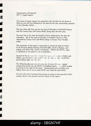 Il rapporto fornisce i dati del Summary Tape file 3A, parte del censimento del 1980, sulla base di un campione di un'unità abitativa su sei. Include le statistiche sul reddito ed è utile per gli individui che non hanno accesso a metodi avanzati di recupero dei dati come sistemi informatici o microfiche. Foto Stock