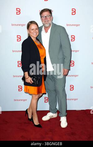 Nova Meierhenrich und Brian Bojsen bei der Eröffnung vom Breuninger Flagship Store a der HafenCity. Amburgo, 05.06.2025 *** Nova Meierhenrich e Brian Bojsen all'apertura del flagship store Breuninger ad HafenCity Amburgo, 05 06 2025 foto:XC.xTamckex/xFuturexImagex breuninger 5615 Foto Stock