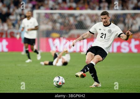 Monaco, Ger. 4 giugno 2025. Robin Gosens (Germania) 04.06.2025, Fussball, UEFA Nations League, Halbfinale, Deutschland - Portogallo, GER, Monaco, Stadio di calcio di Monaco. Foto Credit: HMB Media/Alamy Live News Foto Stock