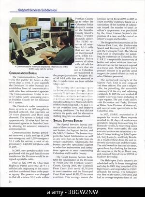Questo rapporto annuale 2005 della Columbus Division of Police descrive le attività della polizia, i tassi di criminalità, le prestazioni degli agenti e le strategie di pubblica sicurezza implementate nel corso dell'anno per migliorare i risultati delle forze dell'ordine. Foto Stock