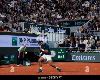 Parigi, Francia. 6 giugno 2025. Lorenzo Musetti (ITA) durante il Roland Garros 2025. Crediti: Corleve/Alamy Live News Foto Stock