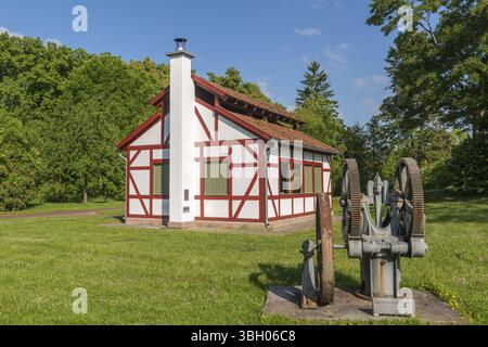 1000 anni di estrazione del sale a Bad Sooden, Allendorf, distretto di Bad Sooden, pompaggio di pozzi profondi dal 1920, ebollizione di letame o bollitura per aumentare la S. Foto Stock