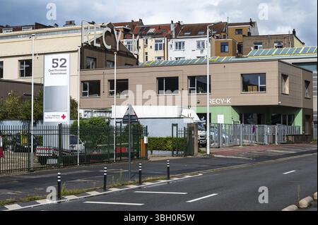 Anderlecht, Bruxelles capitale, Belgio, 13 settembre 2024 - società di riciclaggio e società belga di croce rossa, Europa Foto Stock