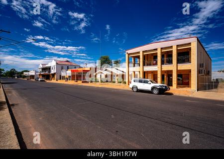 St George, QLD, Australia - edifici storici lungo St George's Terrace Foto Stock