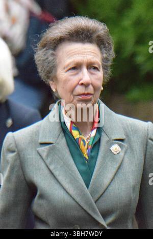 Edimburgo, Scozia, Regno Unito. 7 giugno 2025. Sua altezza reale la Principessa reale assiste all'inaugurazione di una targa a sua madre, la Regina Elisabetta II, al Royal Scots Memorial, Princes Street Gardens, Edimburgo. Crediti: James Taylor/Alamy Live News Foto Stock