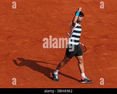 Parigi, Francia. 8 giugno 2025. Carlos Alcaraz (ESP) nella finale maschile durante il Roland Garros 2025. Crediti: Corleve/Alamy Live News Foto Stock