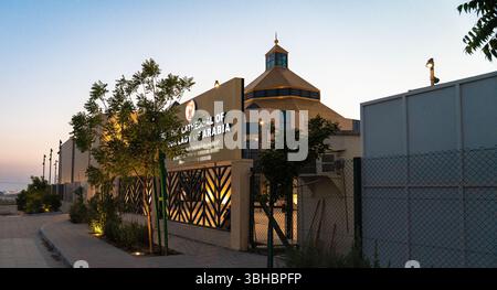 Cattedrale di nostra Signora dell'Arabia ad Awali, governatorato meridionale, Regno del Bahrein si trova su un lotto di 8.000 metri quadrati donato dal re del Bahrein. Foto Stock