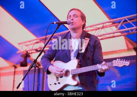 7 giugno 2025, Doncaster, South Yorkshire, Regno Unito: James Walsh di Starsailor Performing al Donny Fest 2025 , Doncaster, Regno Unito (Credit Image: © Robin Burns/ZUMA Press Wire) SOLO USO EDITORIALE! Non per USO commerciale! Foto Stock