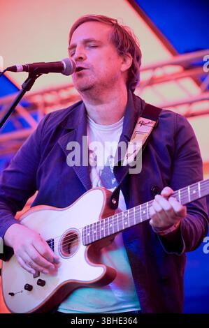 7 giugno 2025, Doncaster, South Yorkshire, Regno Unito: James Walsh di Starsailor Performing al Donny Fest 2025 , Doncaster, Regno Unito (Credit Image: © Robin Burns/ZUMA Press Wire) SOLO USO EDITORIALE! Non per USO commerciale! Foto Stock