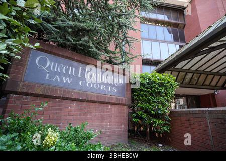 Newton Street, Birmingham, 8 giugno 2025. Vista generale della Corte Corona di Birmingham, conosciuta anche come Corte della Regina Elisabetta II, Birmingham. Crediti: British News and Media/Alamy Live News Foto Stock