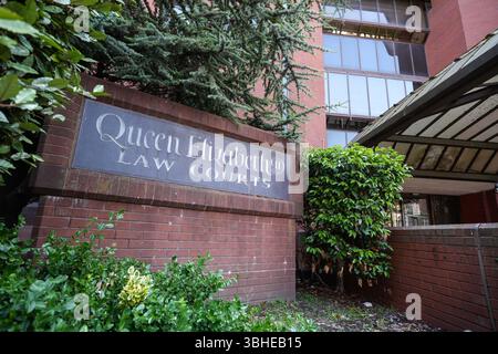 Newton Street, Birmingham, 8 giugno 2025. Vista generale della Corte Corona di Birmingham, conosciuta anche come Corte della Regina Elisabetta II, Birmingham. Crediti: British News and Media/Alamy Live News Foto Stock
