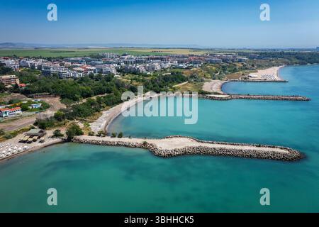 Vista aerea della spiaggia del quartiere Sarafovo di Burgas, Bulgaria Foto Stock