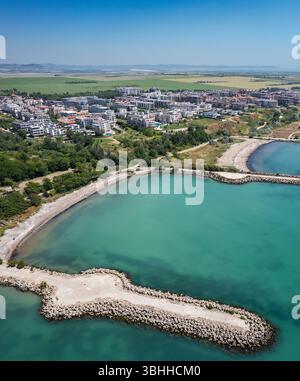 Vista aerea della spiaggia del quartiere Sarafovo di Burgas, Bulgaria Foto Stock
