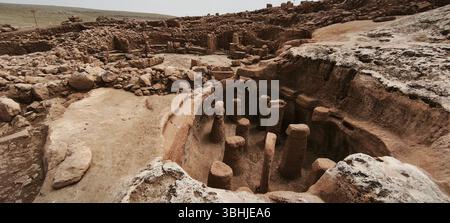 Karahan Tepe, un sito archeologico a Sanliurfa, Turchia. Il sito è vicino a Gobekli Tepe. Sanliurfa, Turchia Foto Stock