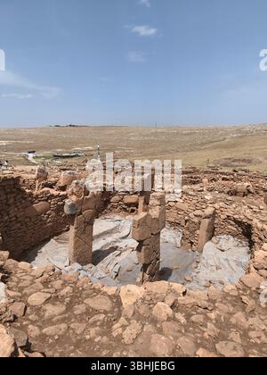Karahan Tepe, un sito archeologico a Sanliurfa, Turchia. Il sito è vicino a Gobekli Tepe. Sanliurfa, Turchia Foto Stock