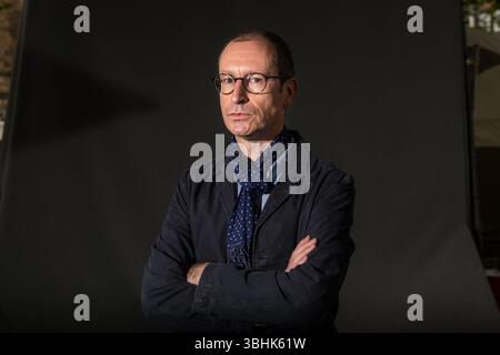 Edimburgo, Scozia. 22 agosto 2018. L'autore Brian Dillon all'annuale Edinburgh International Book Festival. Foto Stock