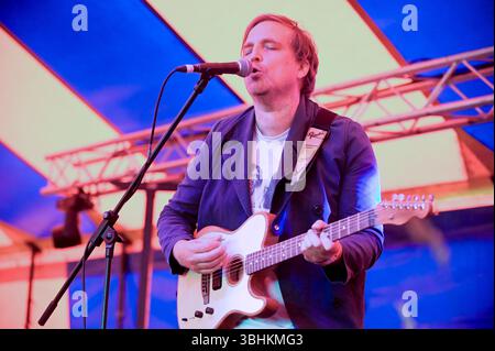 James Walsh di Starsailor Performing al Donny Fest 2025 , Doncaster, Regno Unito Foto Stock