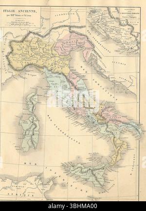 Mappa antica che raffigura la penisola italiana, evidenziando le regioni dell'Impero Romano e le caratteristiche geografiche circostanti. SEATTLE - 1 MARZO 2025 - Foto Stock
