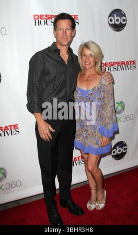 James Denton al Desperate Housewives finale Party tenutosi al W Hotel di Los Angeles - 29 aprile 2012 Foto Stock