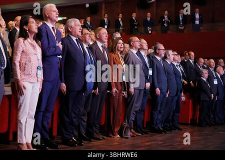 Roma, Italia. 11 giugno 2025. I rappresentanti del governo all'Assemblea annuale di Confcommercio Roma -Italia - Mercoledì 11 giugno 2025 - politica - (foto di Cecilia Fabiano/LaPresse) i rappresentanti del governo all'Assemblea annuale di Confcommercio Roma- Italia - mercoledì 11 giugno 2025 - politica - (foto di Cecilia Fabiano/LaPresse) crediti: LaPresse/Alamy Live News Foto Stock