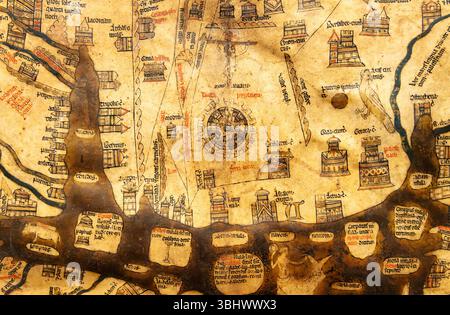 Mappa Mundi, Hereford; storica mappa medievale del XIV secolo del mondo - dettaglio dal centro che mostra Gerusalemme; Hereford Cathedral, Hereford UK Foto Stock