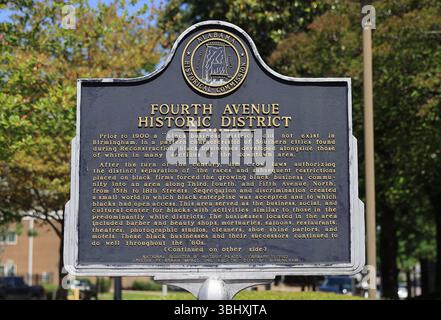 Fourth Avenue Historic District a Birmingham, Alabama. Dopo il 1900 le leggi sulla segregazione Jim Crow hanno costretto la comunità degli affari neri in quest'area, Foto Stock