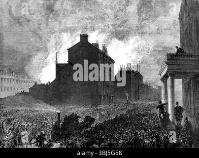 Il fuoco del Pantechnicon: Il fuoco, visto da Belgrave-Square, 1874. Distruzione di un magazzino a Londra. "Ieri settimana, nel quartiere alla moda di Belgravia, si è verificato un incendio che ha distrutto una grande quantità di beni costosi, mobili per la casa, quadri, statue, porcellane, e altre opere d'arte, carrozze, piatti e vini rari, appartenenti a molte famiglie private della classe superiore...l'edificio, che apparteneva ai signori Smith e Radermacher, era costruito con materiali "ignifughi", ed era usato come deposito vari per proprietà di tutte le descrizioni... Foto Stock
