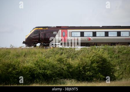 Arriva CrossCountry Class 220 treno diesel Voyager, Warwickshire, Regno Unito Foto Stock