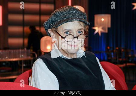 Katharina Thalbach bei der Aufzeichnung der WDR-Talkshow 'Kölner Treff' im WDR Studio BS 3. Köln, 05.12.2024 Foto Stock