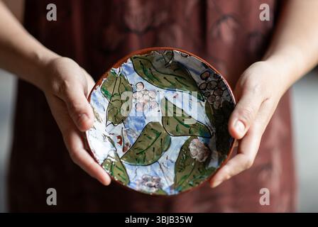 Dettaglio della ceramica in fase di realizzazione Foto Stock