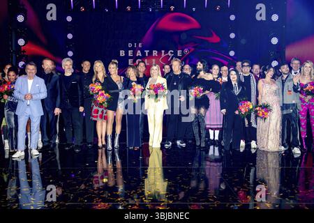 Foto di gruppo Beatrice Egli, Melissa Naschenweng, Giovanni Zarella, Wencke Myhre, Nino de Angelo, Patrice e Daniel Aminati, Musical, Thomas Anders, quindi Foto Stock