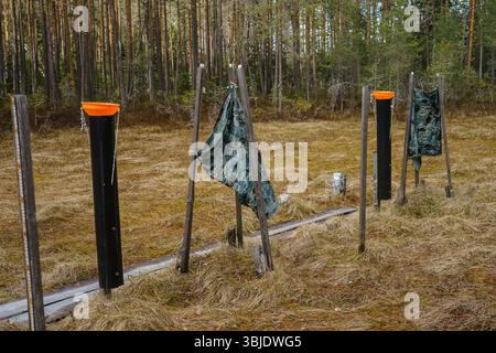Strumenti utilizzati per la ricerca sulla natura nella riserva naturale di Evo, Finlandia. Foto Stock