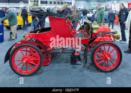 Lahti, Finlandia – 3 maggio. 2025: Auto Cadillac Model K (1907) al Classic Motor Show al Lahti Exhibition and Convention Centre. Foto Stock