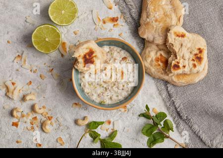 Salsa indiana di cocco: Salsa cremosa piccante Foto Stock