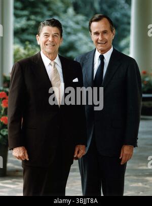 Ritratto ufficiale del presidente Reagan e del vicepresidente Bush, 1981 Foto Stock