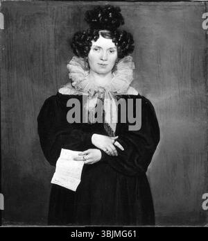 'Amalie von Bassewitz' di Johan Christian Dahl (1788-1857) è un ritratto ad olio dipinto nel 1830. Questa versione ritagliata del dipinto cattura la forma incinta del soggetto con enfasi sul suo comportamento pacifico, riflettendo l'approccio intimo di Dahl alla ritrattistica. Foto Stock