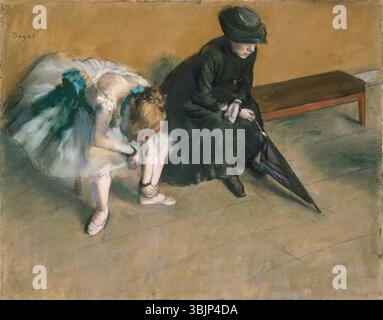 "Waiting" di Edgar Degas (1882) è un disegno pastello che cattura un momento di quiete, raffigurante una figura solitaria in attesa. Il lavoro mette in mostra l'abilità di Degas nel rendere silenziosi momenti introspettivi. Foto Stock