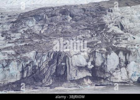 Parete frontale di un ghiacciaio di Nansen. Isola settentrionale di Novaya Zemlya Foto Stock