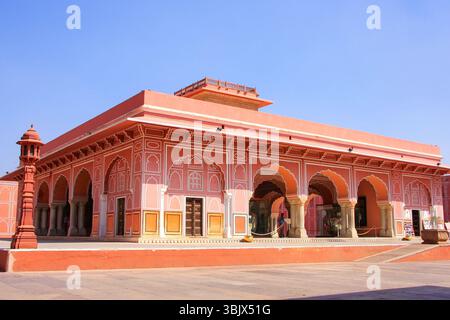 Diwan-i-Khas - sala del pubblico privato nel Palazzo della città di Jaipur, Rajasthan, India Foto Stock