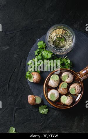 Non cotti Escargots de Bourgogne lumache Foto Stock