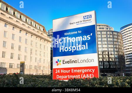 Cartello Guy's and St Thomas' Hospital, Londra, Inghilterra, Regno Unito. NHS insegnamento ospedali, segni, evelina londra, Foto Stock