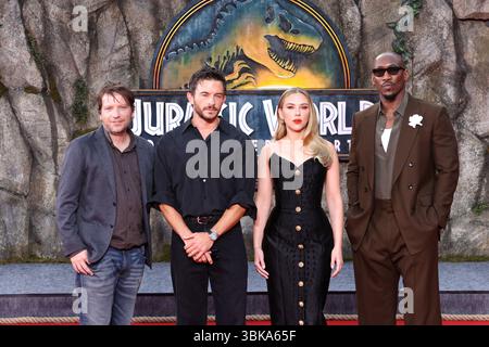 Gareth Edwards, Jonathan Bailey, Scarlett Johansson, Mahershala Ali partecipa alla prima tedesca di Jurassic World Rebirth, Zoo Palast Foto Stock