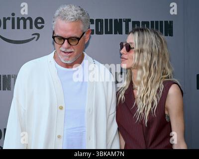 18 giugno 2025, Hollywood, California, Stati Uniti: Eric Dane e Janell Shirtcliff partecipano alla prima di Los Angeles di ''Countdown' (immagine di credito: © Billy Bennight/ZUMA Press Wire) SOLO PER USO EDITORIALE! Non per USO commerciale! Foto Stock