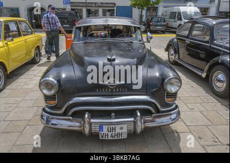 Oldtimer Meeting, Oldsmobile Rocket 88 È del 1949, Muscle car, Kempten, Allgaeu, Svevia, Germania, Europa Foto Stock