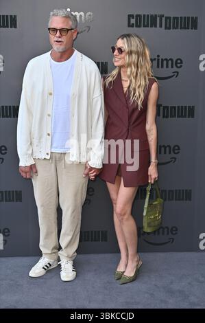 Los Angeles, CA USA - 18 giugno 2025: Eric Dane, Janell Shirtcliff partecipa alla prima della serie Countdown Foto Stock