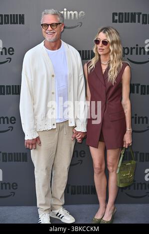 Los Angeles, CA USA - 18 giugno 2025: Eric Dane, Janell Shirtcliff partecipa alla prima della serie Countdown Foto Stock