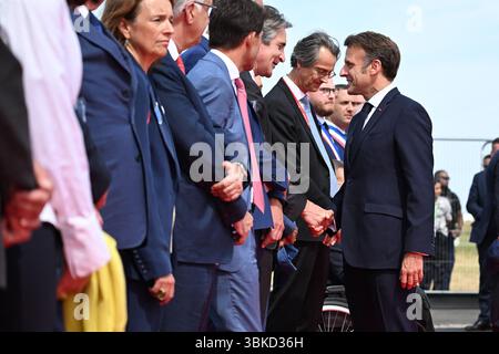 Le Bourget, Francia. 20 giugno 2025. Il 20 giugno 2025, il presidente Emmanuel Macron ha partecipato alla 55a edizione dell'International Paris Air Show (Salon International de l'aéronautique et de l'espace - SIAE) tenutasi presso l'aeroporto Paris-le Bourget, a nord di Parigi. Foto di Jeanne Accorsini/Pool/ABACAPRESS.COM credito: Abaca Press/Alamy Live News Foto Stock