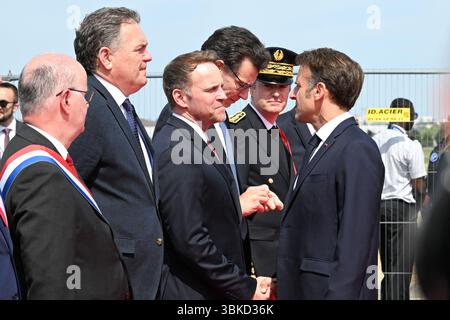 Le Bourget, Francia. 20 giugno 2025. Il 20 giugno 2025, il presidente Emmanuel Macron ha partecipato alla 55a edizione dell'International Paris Air Show (Salon International de l'aéronautique et de l'espace - SIAE) tenutasi presso l'aeroporto Paris-le Bourget, a nord di Parigi. Foto di Jeanne Accorsini/Pool/ABACAPRESS.COM credito: Abaca Press/Alamy Live News Foto Stock